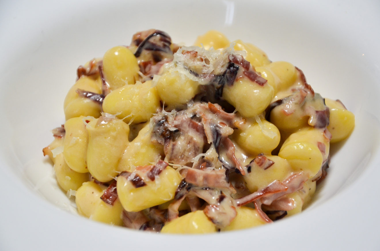 GNOCCHI RADICCHIO &amp; SPECK - In cucina con Christian